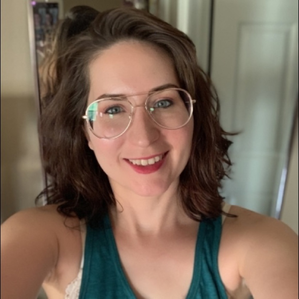 Meet your Posher, Lauren